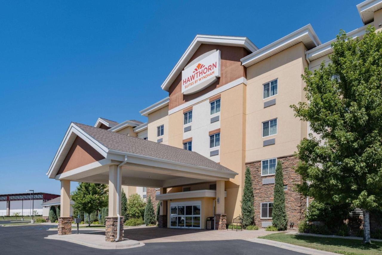 Hawthorn Suites By Wyndham Williston Kültér fotó